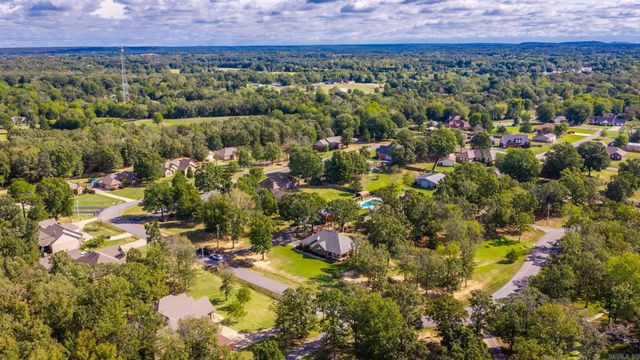 23 Northlake Circle, Conway, AR 72032