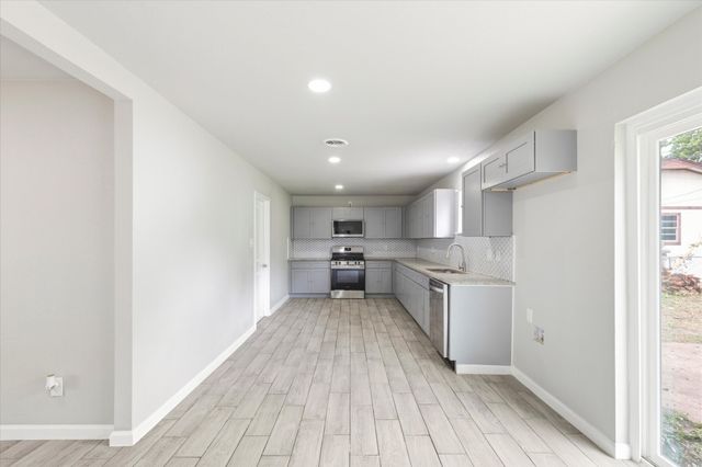 13634 Pyramid Drive, Farmers Branch, TX 75234