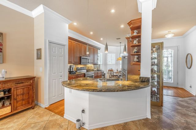 2231 SW Brookhaven Way, Palm City, FL 34990