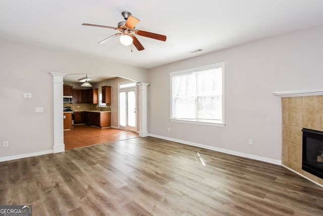 227 Oakbridge Drive, Douglasville, GA 30134