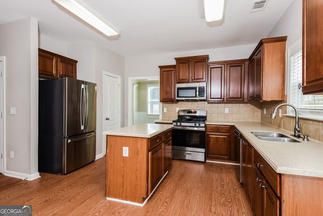 227 Oakbridge Drive, Douglasville, GA 30134