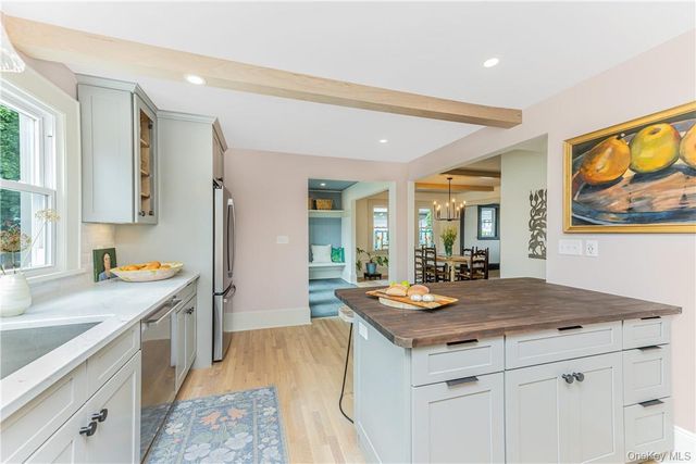 12 Risley Place, New Rochelle, NY 10801