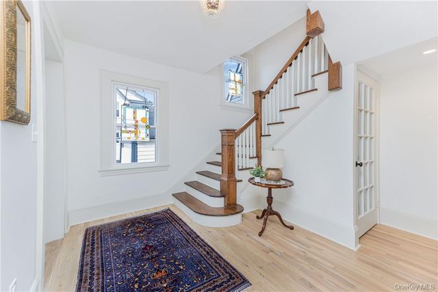 12 Risley Place, New Rochelle, NY 10801