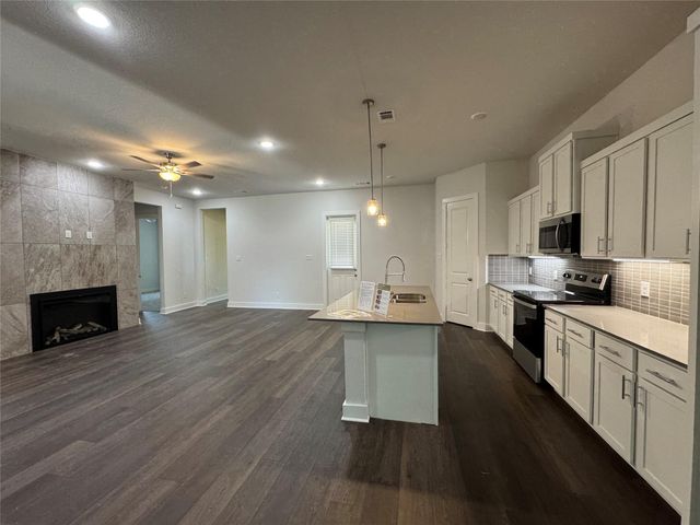 3522 Stonehenge, Montgomery, TX 77356