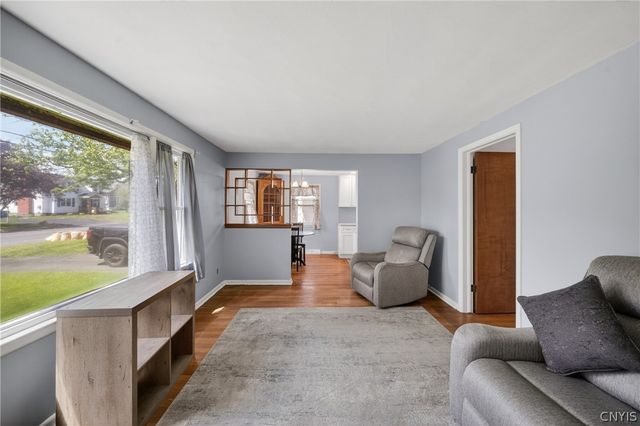 313 South Terry Road, Geddes, NY 13219