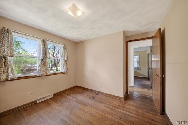313 South Terry Road, Geddes, NY 13219