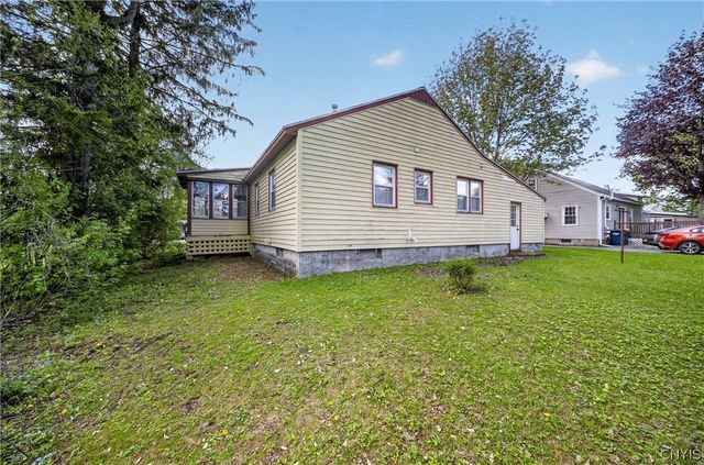 313 South Terry Road, Geddes, NY 13219