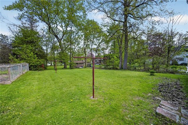 313 South Terry Road, Geddes, NY 13219