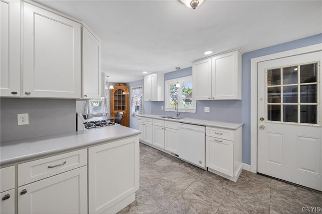 313 South Terry Road, Geddes, NY 13219