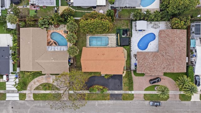 2120 NE 62nd Court, Fort Lauderdale, FL 33308