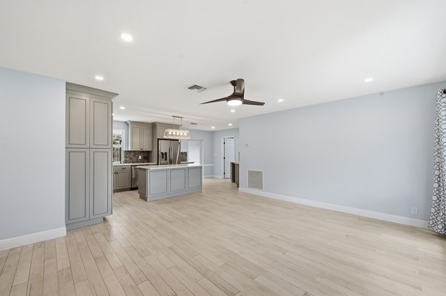 2120 NE 62nd Court, Fort Lauderdale, FL 33308