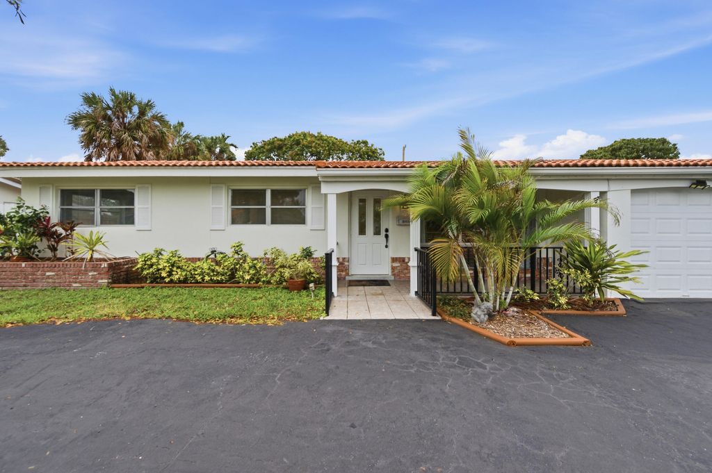 2120 NE 62nd Court, Fort Lauderdale, FL 33308