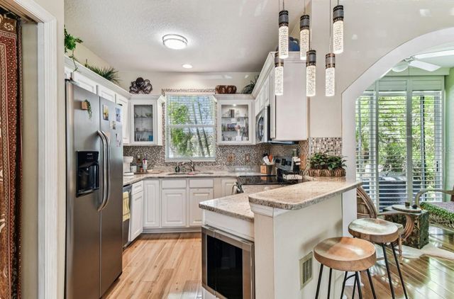 12472 COUNTRY WHITE CIRCLE, Tampa, FL 33635