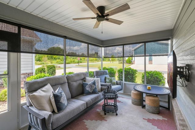 402 Pacer Lane, Dalton, GA 30721