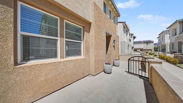 1624 Westwind Way, Lathrop, CA 95330