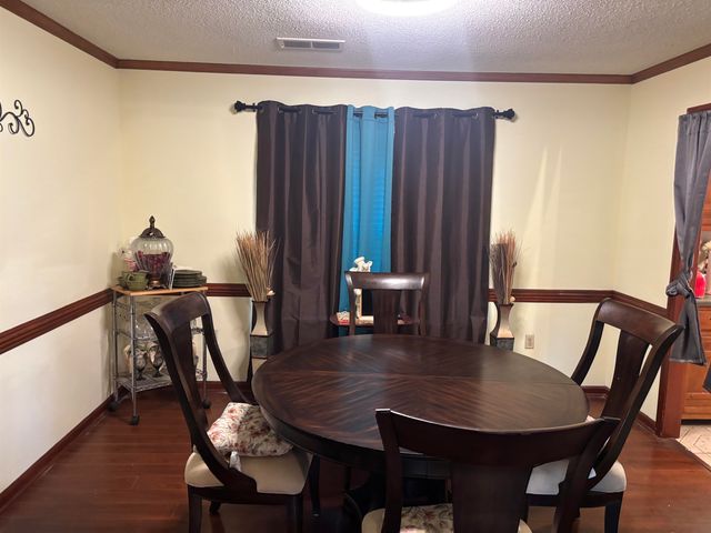 5136 BARKSHIRE DR, Memphis, TN 38141