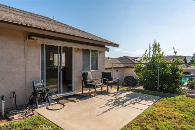 14407 Laurel Drive, Riverside, CA 92503