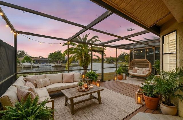 10444 SAINT TROPEZ PLACE, Tampa, FL 33615