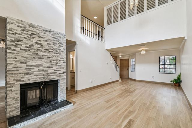 10444 SAINT TROPEZ PLACE, Tampa, FL 33615