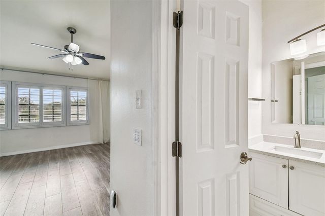 10444 SAINT TROPEZ PLACE, Tampa, FL 33615