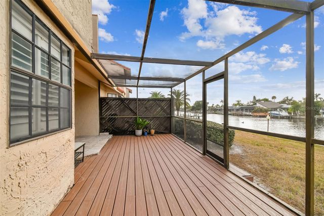 10444 SAINT TROPEZ PLACE, Tampa, FL 33615