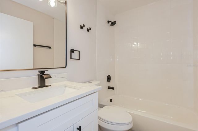 1660 LAKESIDE, Bartow, FL 33830