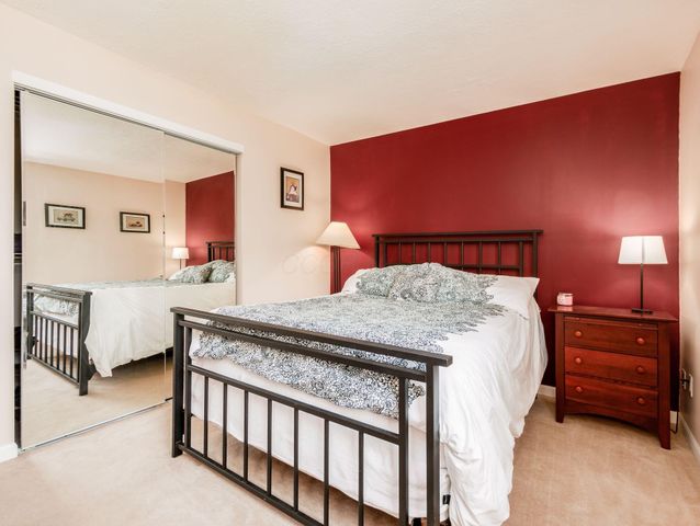 5034 Hidden View Drive, Hilliard, OH 43026