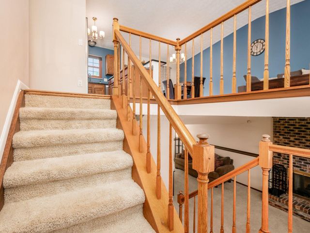 5034 Hidden View Drive, Hilliard, OH 43026