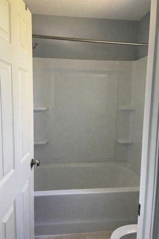 1405 Addison Dr, Clarksville, TN 37042