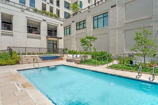 6017 Memorial 202, Houston, TX 77007