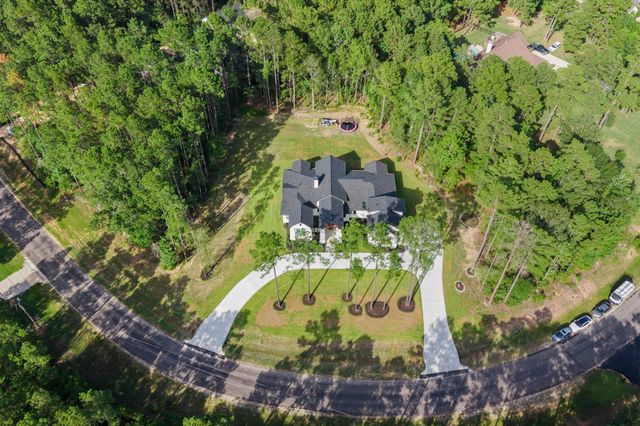 437 Sundog Road, Huntsville, TX 77340