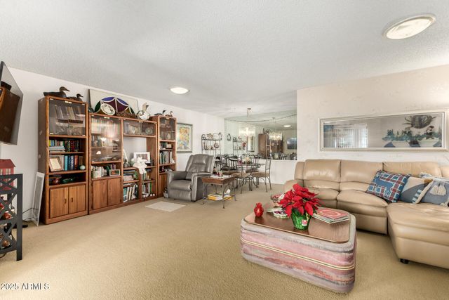 10630 W TROPICANA Circle, Sun City, AZ 85351