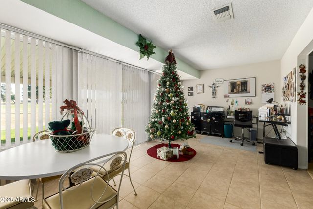 10630 W TROPICANA Circle, Sun City, AZ 85351