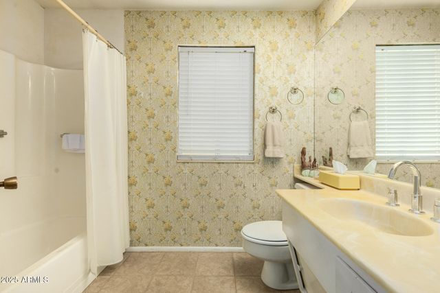 10630 W TROPICANA Circle, Sun City, AZ 85351