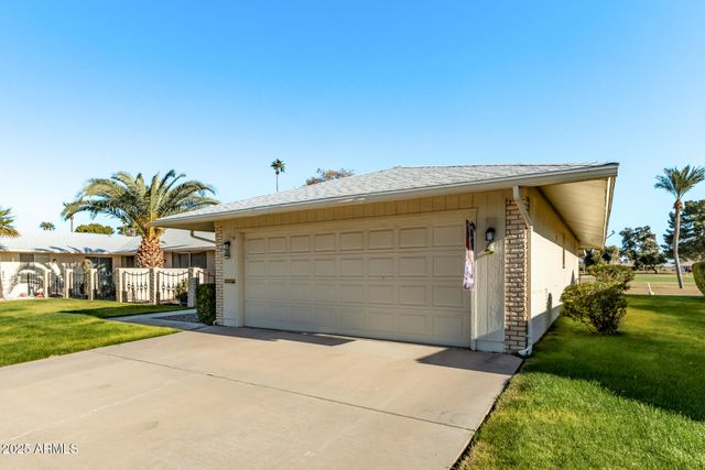 10630 W TROPICANA Circle, Sun City, AZ 85351