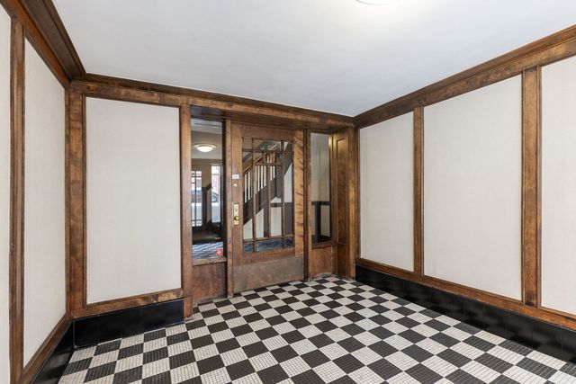 1419 E 58TH Street 3W, Chicago, IL 60637