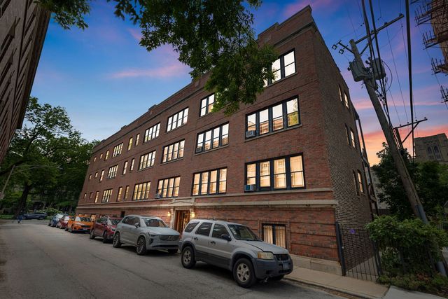 1419 E 58TH Street 3W, Chicago, IL 60637