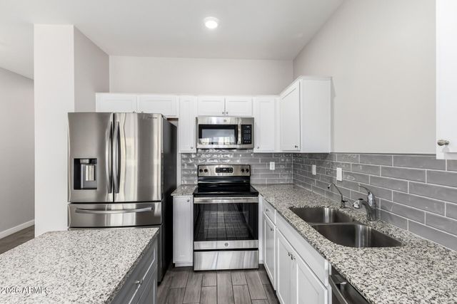 8287 N 22ND Drive, Phoenix, AZ 85021