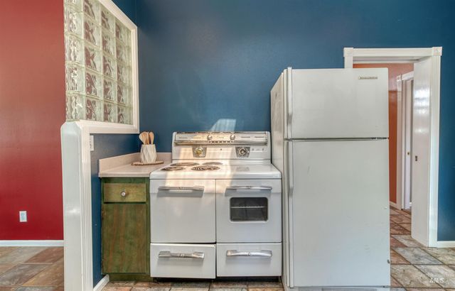 1900 N 13th St, Boise, ID 83702