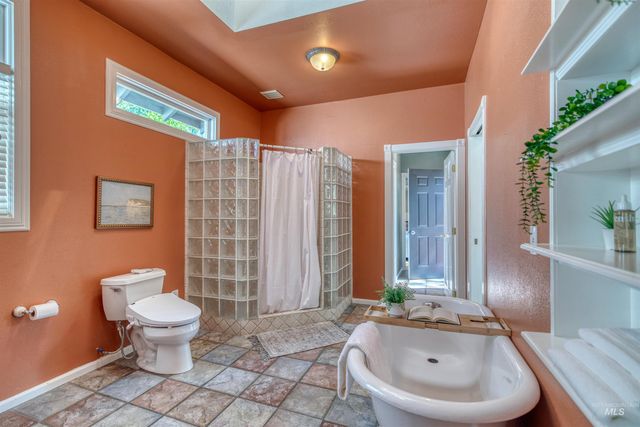 1900 N 13th St, Boise, ID 83702