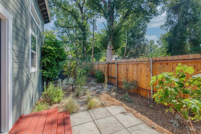 1900 N 13th St, Boise, ID 83702
