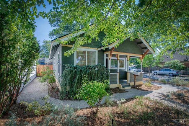 1900 N 13th St, Boise, ID 83702