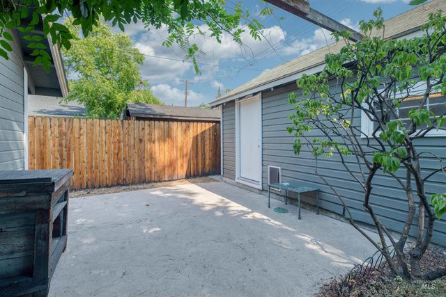 1900 N 13th St, Boise, ID 83702