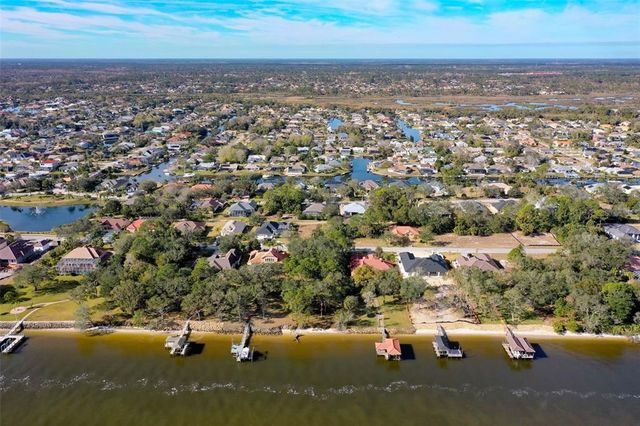 57 OLD OAK DRIVE S, Palm Coast, FL 32137