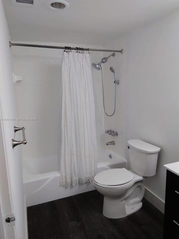 19380 Collins Avenue 805, Sunny Isles Beach, FL 33160