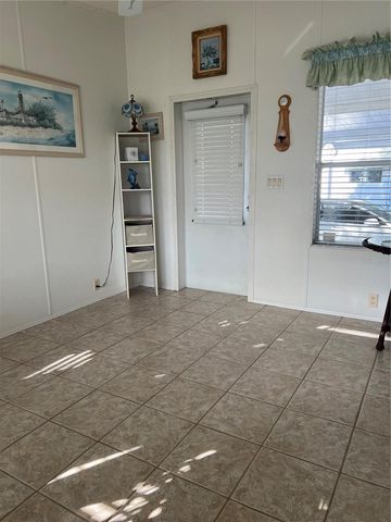 6236 KNOTTY PINE DRIVE SE, Winter Haven, FL 33884