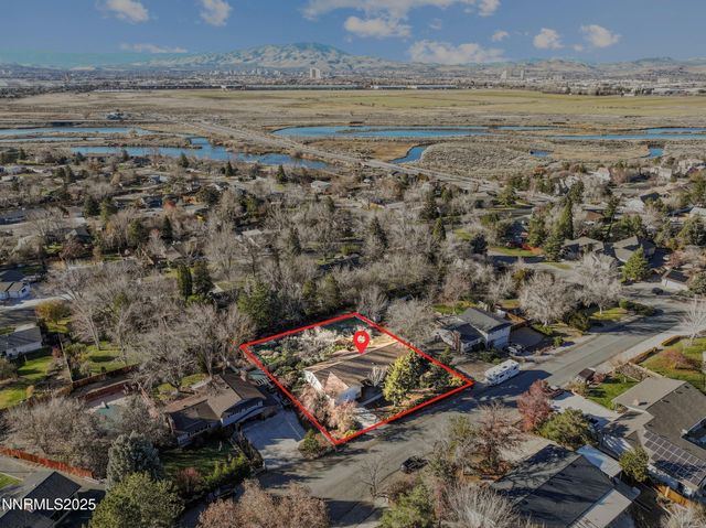 7365 Pinehurst Circle, Reno, NV 89502