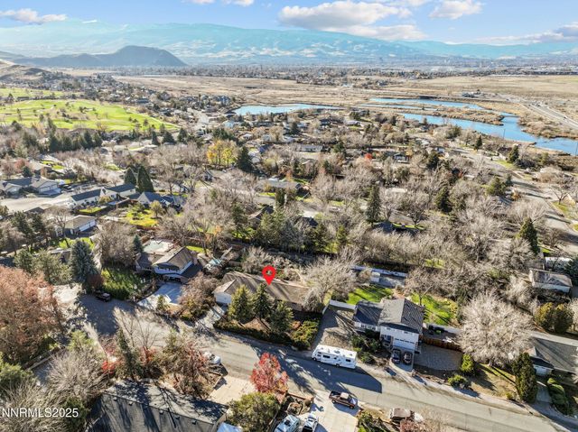 7365 Pinehurst Circle, Reno, NV 89502
