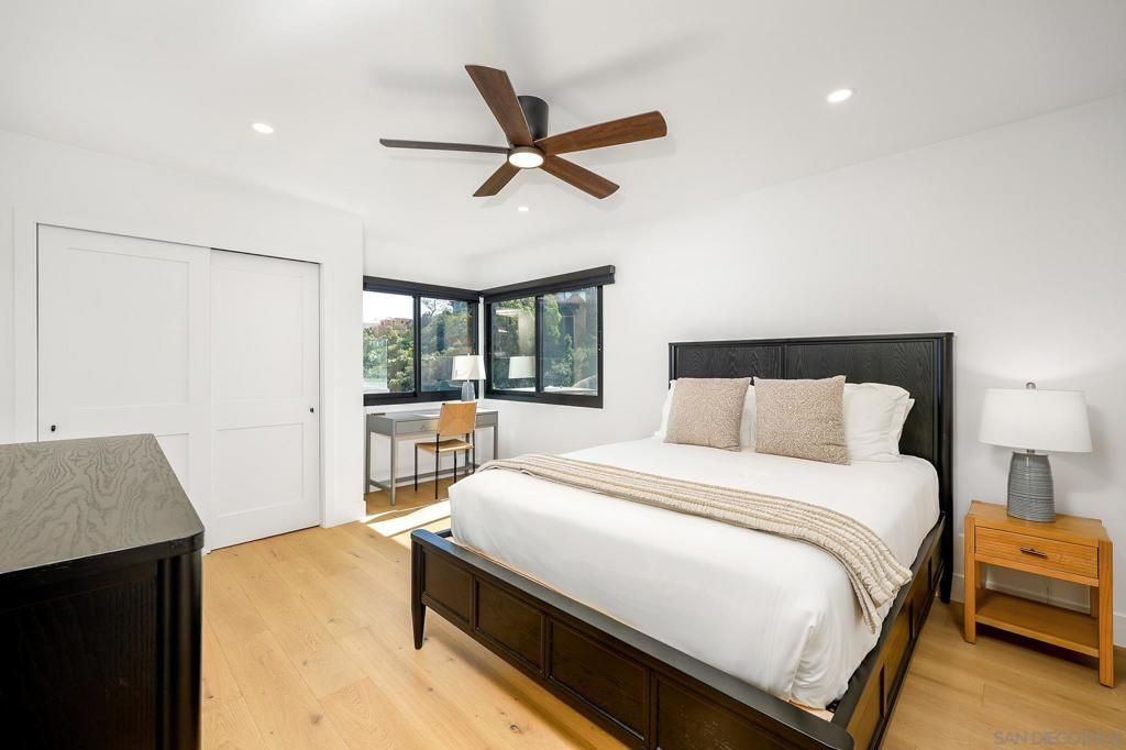 Image 22 of property listing at 3434 Talbot St, San Diego, CA 92106