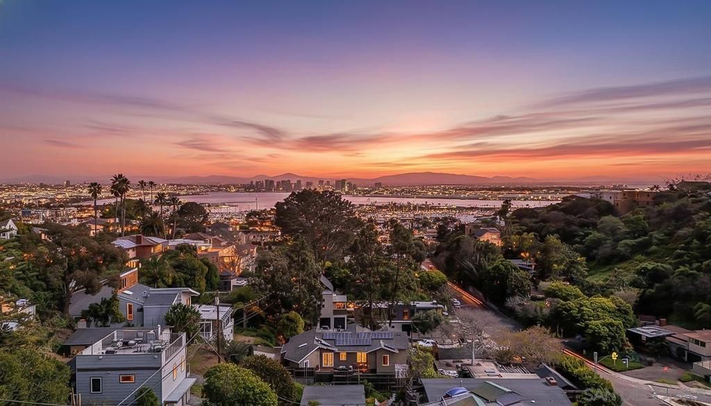 Image 38 of property listing at 3434 Talbot St, San Diego, CA 92106